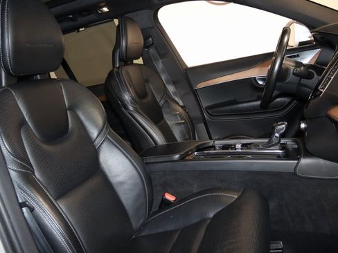 Used 2018 Volvo XC90 T6 Inscription w/ Convenience Package image 62