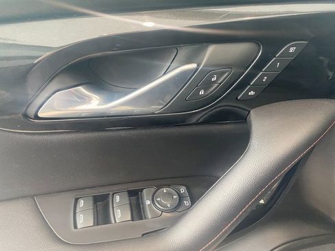 Used 2021 Chevrolet Blazer RS w/ Enhanced Convenience Package image 12