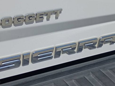 Used 2014 GMC Sierra 1500 SLT w/ SLT Crew Cab Value Package AWD/4WD image 11