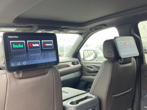 Used 2024 GMC Yukon XL Denali AWD/4WD image 21