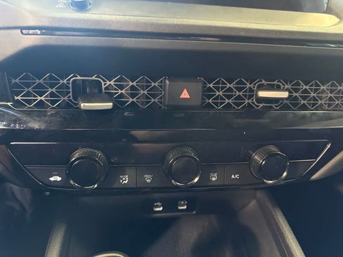 Used 2024 Honda Accord Sport image 36