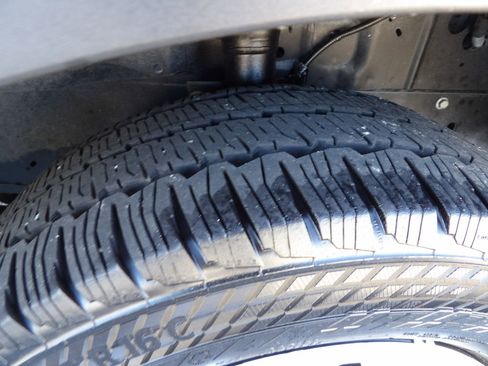 Used 2024 Ford Transit 350 XLT image 37