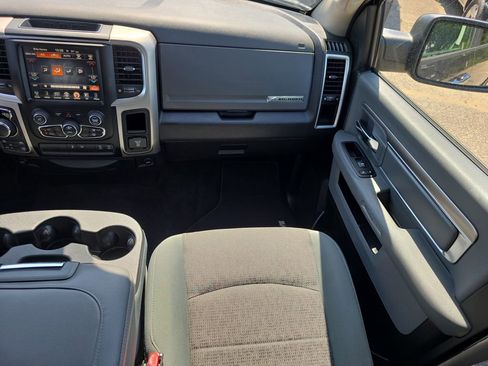 Used 2017 RAM 1500 Big Horn AWD/4WD image 17