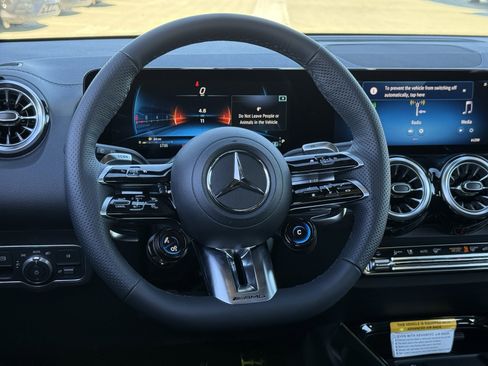 New 2026 Mercedes-Benz GLB 35 AMG GLB 35 AMG image 25