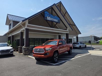 Used 2017 Toyota Tacoma SR5