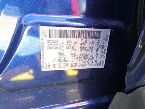 Used 2023 Nissan Rogue S image 28