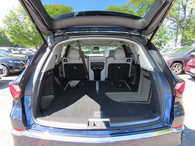 Used 2026 Acura MDX w/ Advance Package AWD/4WD image 11