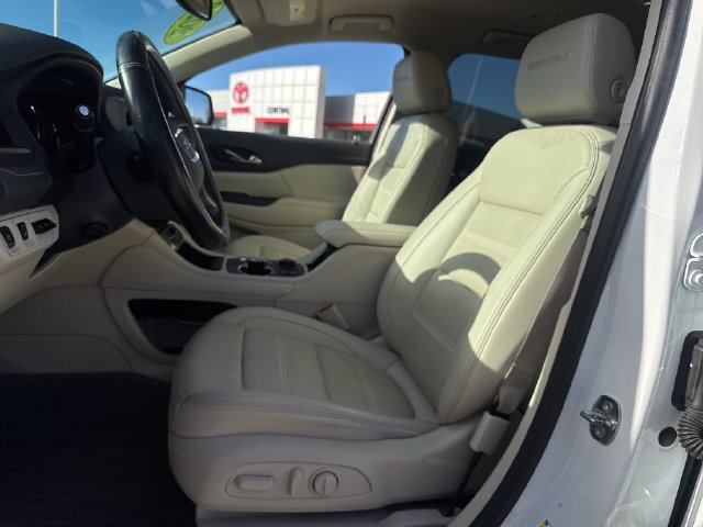Used 2023 GMC Acadia Denali w/ Trailering Package FWD image 16