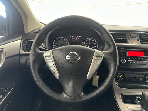 Used 2015 Nissan Sentra S image 20