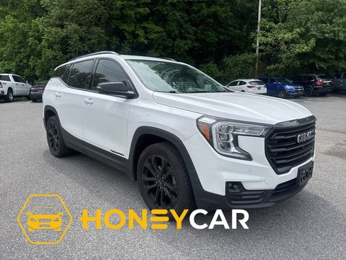 Used 2022 GMC Terrain SLT w/ Infotainment Package II AWD/4WD image 1