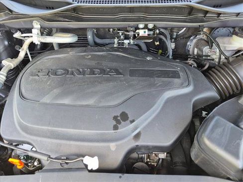 Used 2025 Honda Odyssey EX-L image 20