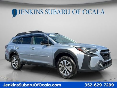 Used 2025 Subaru Outback Premium w/ Popular Package #1A AWD/4WD image 1
