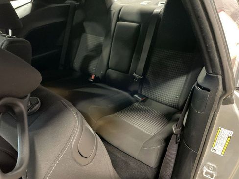 Used 2023 Dodge Challenger SXT RWD image 22