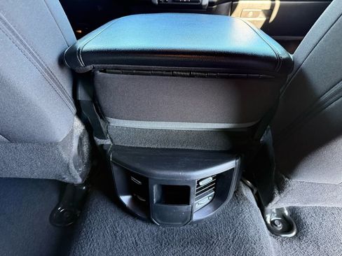 Used 2023 RAM 2500 Big Horn w/ Level 1 Equipment Group image 25