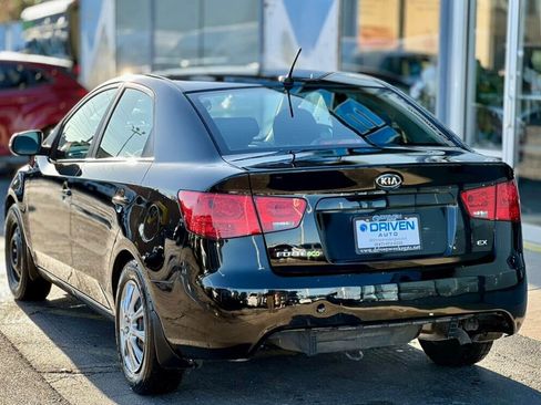 Used 2012 Kia Forte EX w/ Fuel Economy Pkg image 3