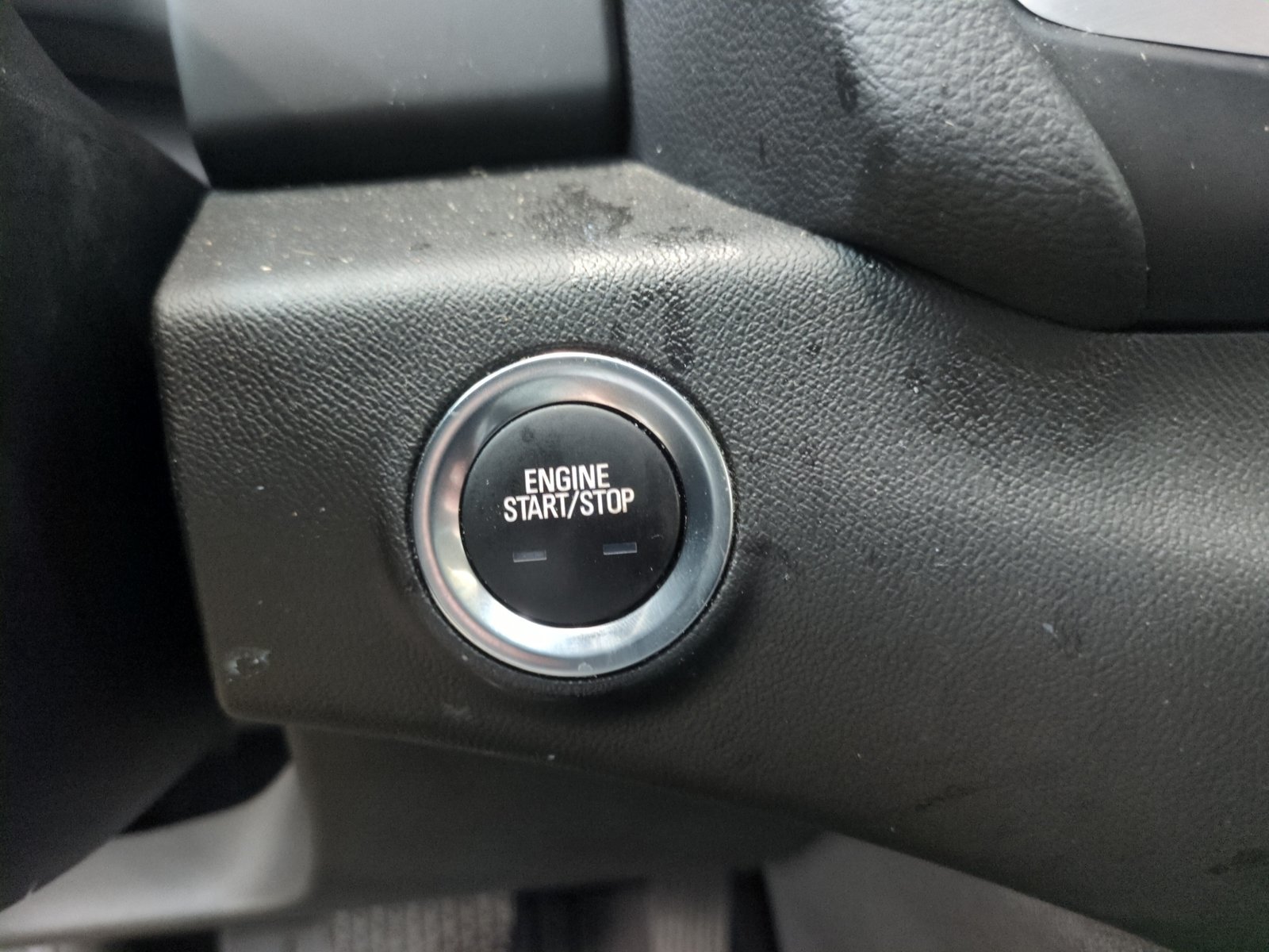 Used 2023 GMC Terrain SLE w/ Driver Convenience Package AWD/4WD image 15