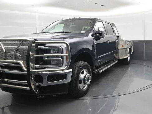 Used 2025 Ford F350 Lariat w/ Chrome Package AWD/4WD image 11