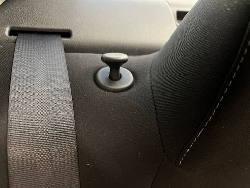 Used 2025 Nissan Sentra SV FWD image 23