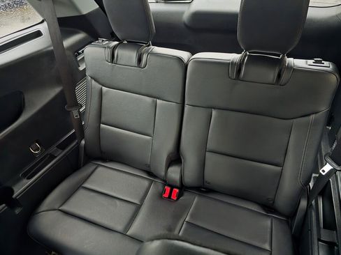 Used 2022 Ford Explorer Limited w/ Equipment Group 301A image 24