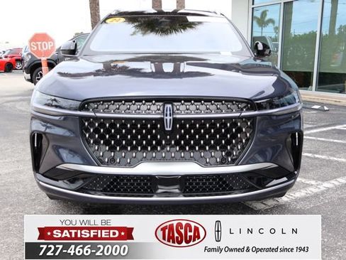 Used 2024 Lincoln Nautilus Black Label AWD/4WD image 2
