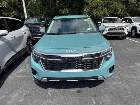 Certified 2026 Kia Seltos EX FWD image 10