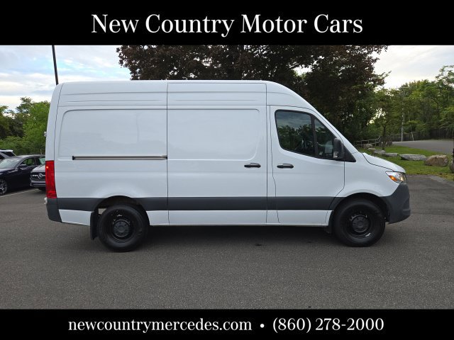 Used 2024 Mercedes-Benz Sprinter 2500 image 9