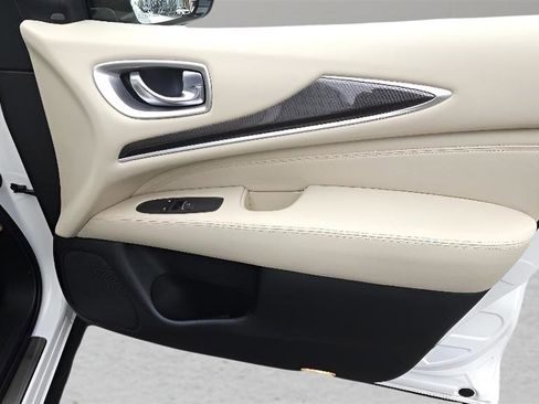 Used 2019 INFINITI QX60 Luxe w/ Essential Package AWD/4WD image 36