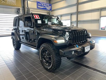 Used 2023 Jeep Wrangler Unlimited w/ Cold Weather Group