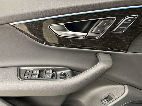 New 2026 Audi Q7 2.0T Premium image 21