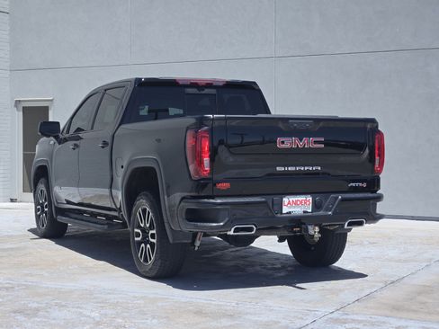 Used 2024 GMC Sierra 1500 AT4 w/ Technology Package AWD/4WD image 6