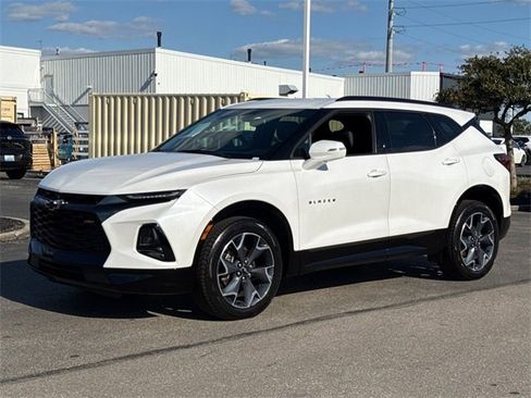 Used 2020 Chevrolet Blazer RS image 2