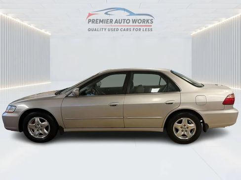 Used 1998 Honda Accord EX image 9