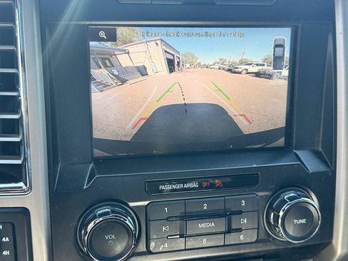 Used 2015 Ford F150 Lariat AWD/4WD image 27