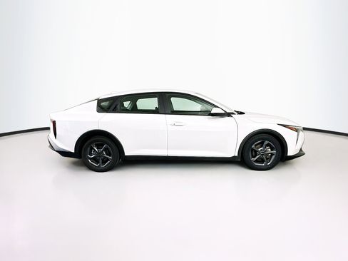 Used 2025 Kia K4 FWD image 10