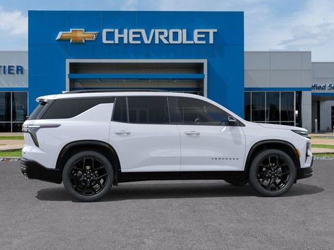 New 2026 Chevrolet Traverse RS w/ LPO, Floor Liner Package AWD/4WD image 5