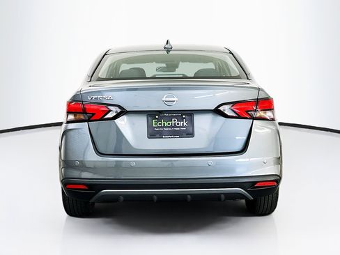Used 2025 Nissan Versa SV FWD image 7