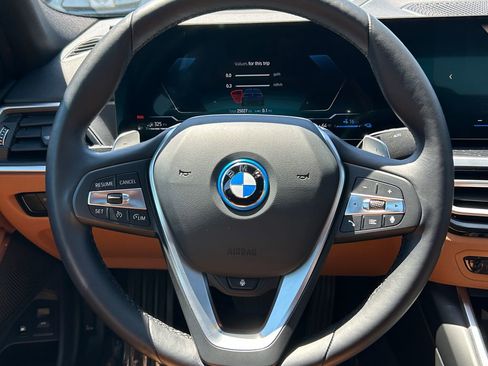 Used 2023 BMW 330e xDrive w/ Premium Package AWD/4WD image 18