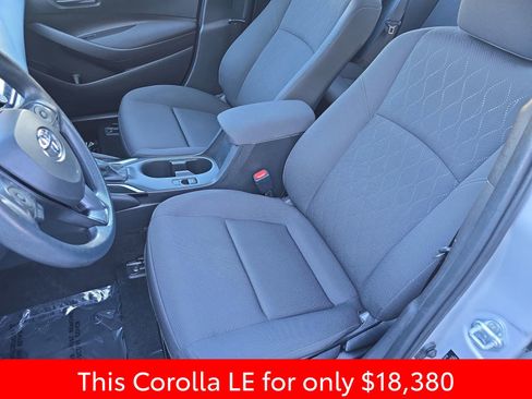 Used 2024 Toyota Corolla LE image 20