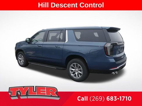 New 2026 Chevrolet Suburban Premier w/ Sun And Tow Package image 5