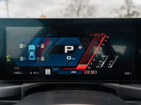 Used 2024 BMW M3 Competition w/ Executive Package image 24