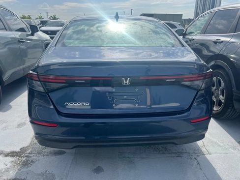 Used 2024 Honda Accord EX image 18