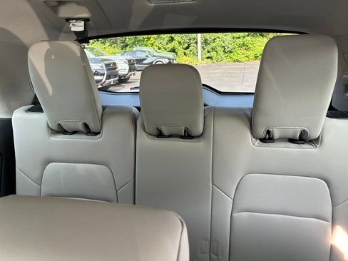 New 2026 Nissan Pathfinder SL AWD/4WD image 26