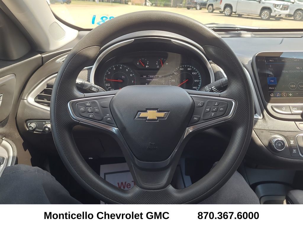 Used 2024 Chevrolet Malibu LS FWD image 15