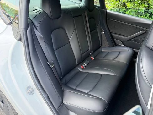 Used 2021 Tesla Model 3 Standard Range RWD image 39