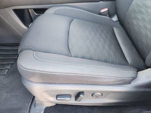 Certified 2024 Nissan Pathfinder SV image 21