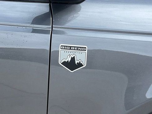 Used 2024 Ford Bronco Big Bend w/ Sasquatch Package image 10