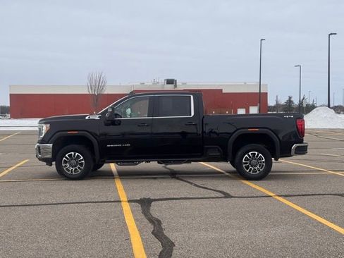 Used 2023 GMC Sierra 3500 SLE w/ SLE Convenience Package image 34