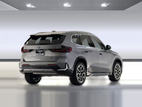 Used 2026 BMW X1 xDrive28i w/ Convenience Package AWD/4WD image 9