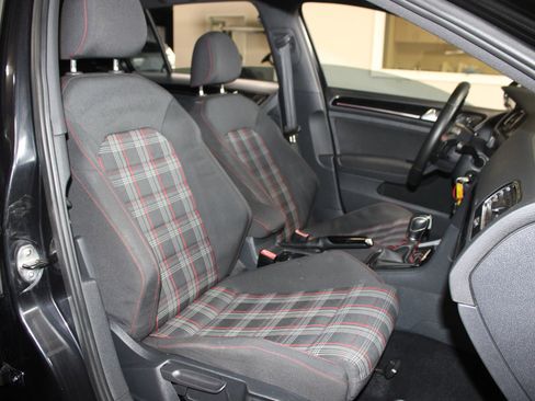 Used 2015 Volkswagen GTI S FWD image 17