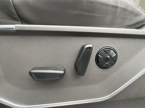 Certified 2026 Ford F450 Platinum w/ Platinum Plus Package image 14